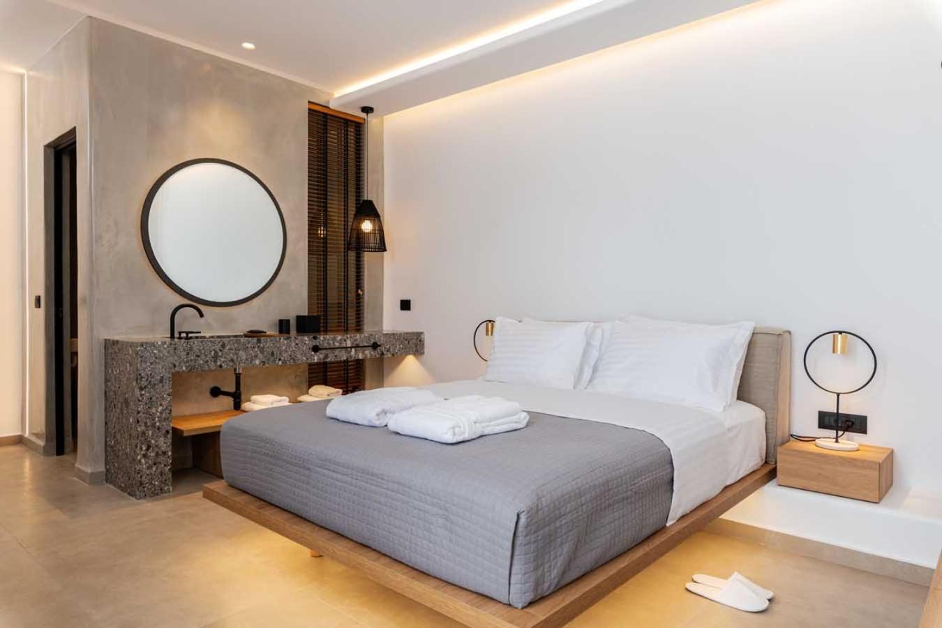 Avra Mykonos Hotell Tourlos Exteriör bild