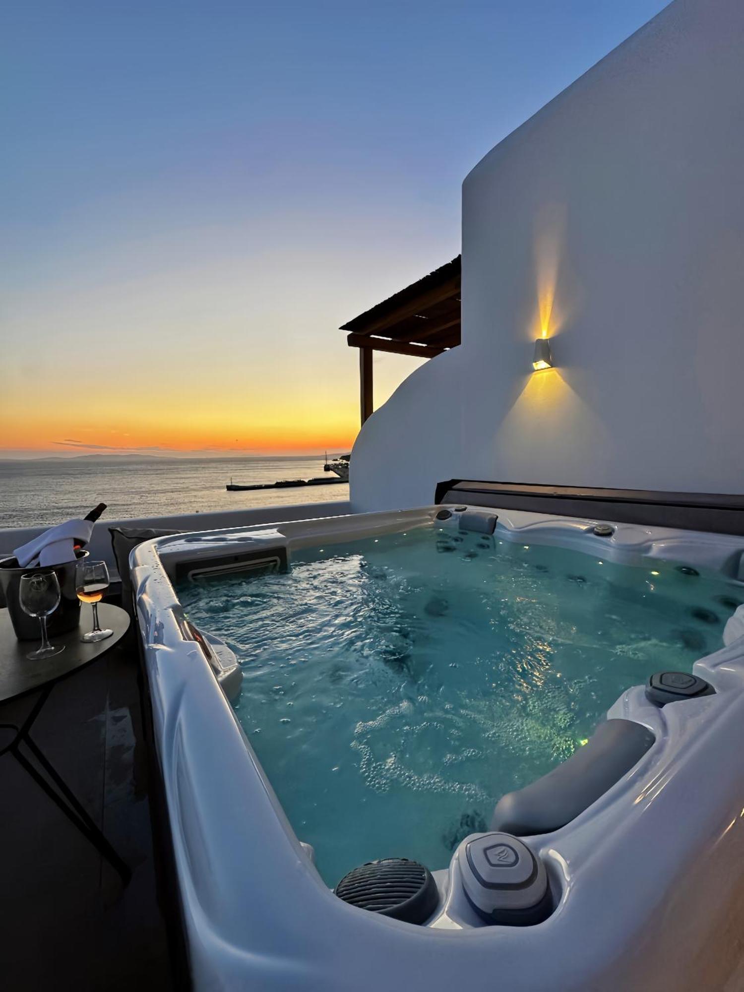 Avra Mykonos Hotell Tourlos Exteriör bild
